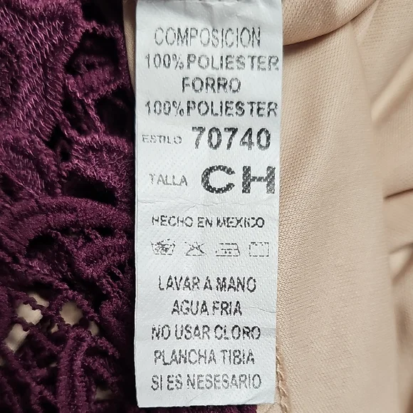 LA ROPERIA Pleated Cream w/Maroon Crochet Overlay Midi Dress - Picture 9 of 10